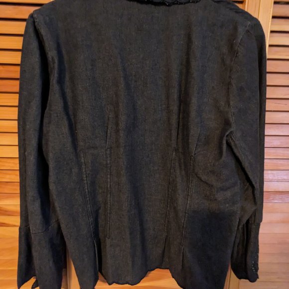 Veston - Picture 3 of 7